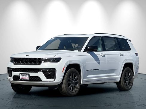 New 2026 Jeep Grand Cherokee L Limited AWD/4WD image 8