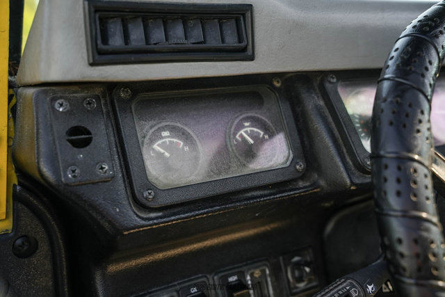 Used 2002 HUMMER H1 4-Door Open Top AWD/4WD image 28