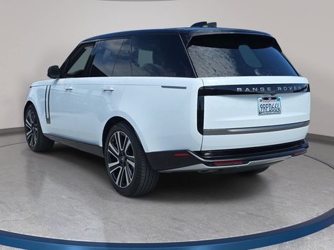 Certified 2025 Land Rover Range Rover SE AWD/4WD image 7
