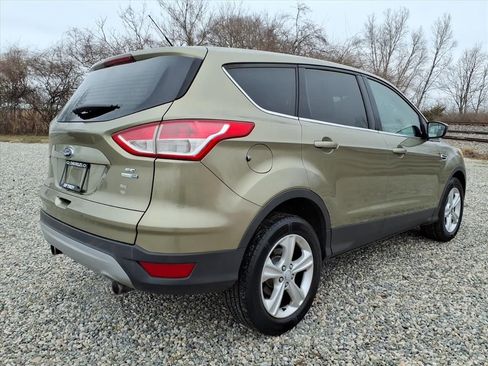 Used 2013 Ford Escape SE image 9