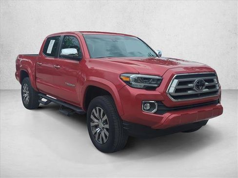 Used 2022 Toyota Tacoma Limited RWD image 3