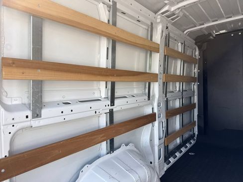 Used 2025 RAM ProMaster 2500 w/ U-Haul Equipment Group FWD image 20