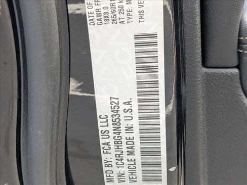 Used 2022 Jeep Grand Cherokee Limited image 22