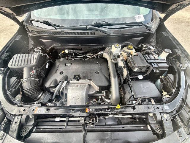 Used 2020 Chevrolet Equinox Premier w/ Premier Redline Edition FWD image 29