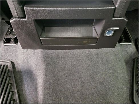 Used 2018 Chevrolet Silverado 1500 LT w/ All Star Edition image 22