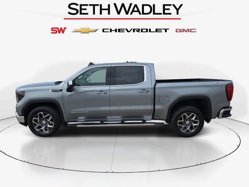 New 2026 GMC Sierra 1500 SLE image 4