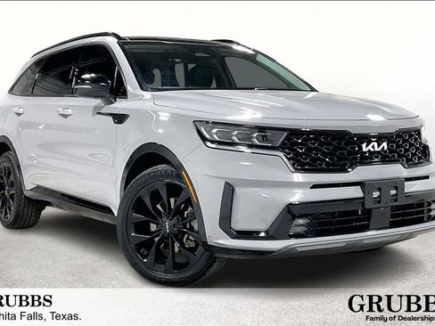 Used 2022 Kia Sorento SX image 1