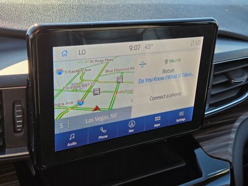 Used 2023 Ford Explorer Limited image 28