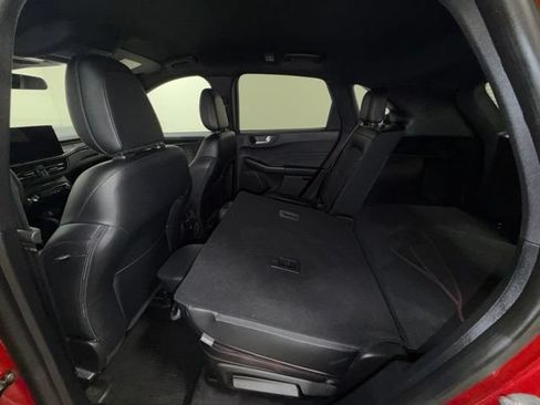 Used 2023 Ford Escape ST-Line Select w/ Tech Pack #2 AWD/4WD image 32