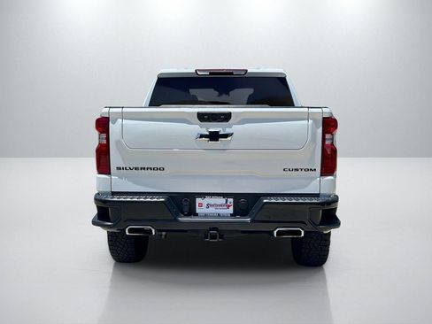 Used 2024 Chevrolet Silverado 1500 Custom Trail Boss w/ LPO, Dark Essentials Package AWD/4WD image 6
