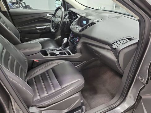 Used 2019 Ford Escape SEL AWD/4WD image 22