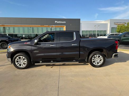 Used 2023 Chevrolet Silverado 1500 LTZ w/ LTZ Premium Texas Edition AWD/4WD image 2
