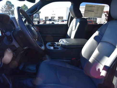 New 2026 RAM 2500 Tradesman AWD/4WD image 15