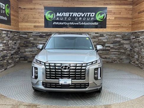 Used 2023 Hyundai Palisade Calligraphy AWD/4WD image 3