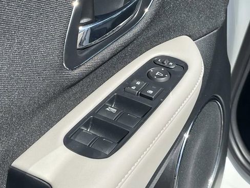 Used 2022 Honda HR-V EX image 24