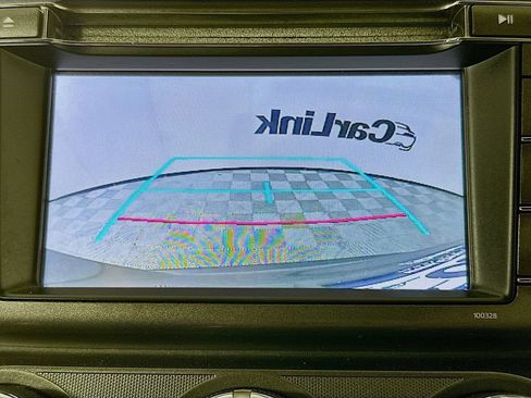 Used 2015 Toyota RAV4 LE FWD image 15