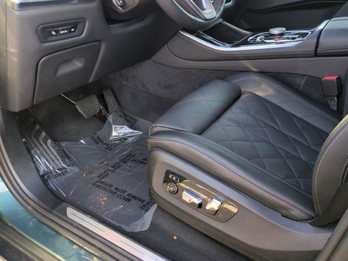 Used 2025 BMW X5 xDrive40i image 15