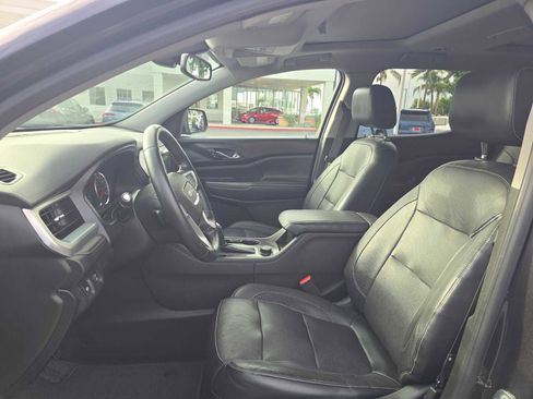 Used 2018 GMC Acadia SLT image 24