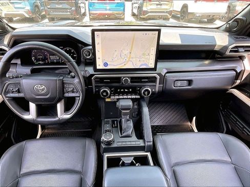 Used 2025 Toyota 4Runner Limited AWD/4WD image 20