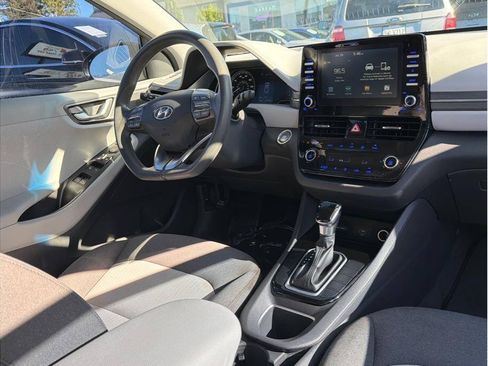 Used 2020 Hyundai Ioniq Blue FWD image 5