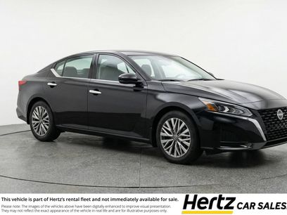 Used 2025 Nissan Altima 2.5 SV