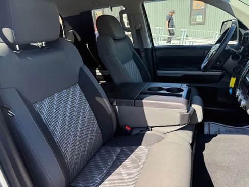 Used 2019 Toyota Tundra SR5 image 27
