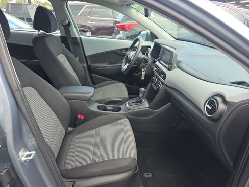 Used 2018 Hyundai Kona SE FWD image 13