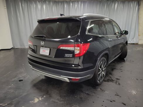 Used 2021 Honda Pilot Touring image 8