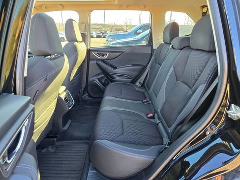 Used 2020 Subaru Forester Premium image 25