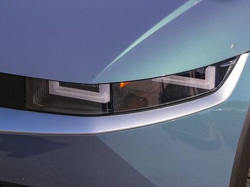 Certified 2024 Hyundai Ioniq 5 SEL RWD image 8