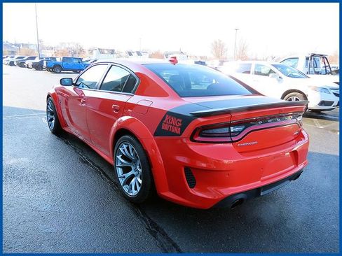 Used 2023 Dodge Charger SRT Hellcat image 5