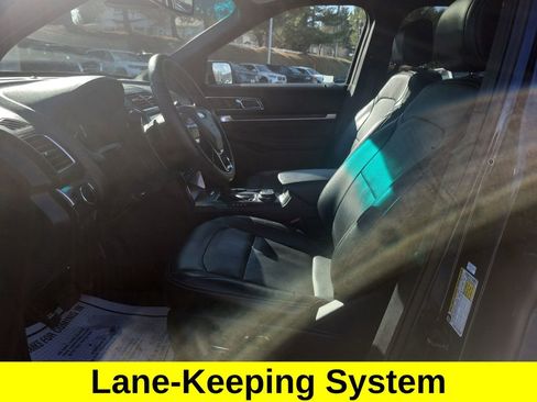 Used 2017 Ford Explorer Limited w/ Equipment Group 303A image 10