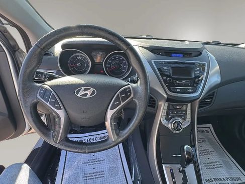 Used 2013 Hyundai Elantra Limited FWD image 14