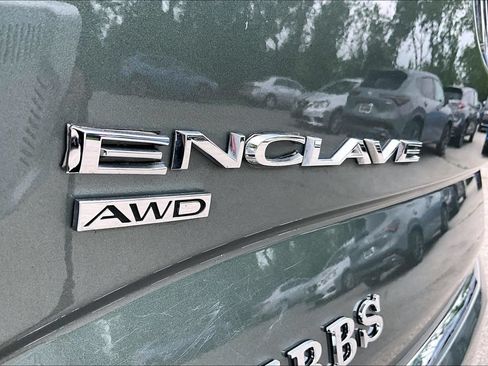 Used 2024 Buick Enclave Avenir w/ Avenir Technology Package AWD/4WD image 42