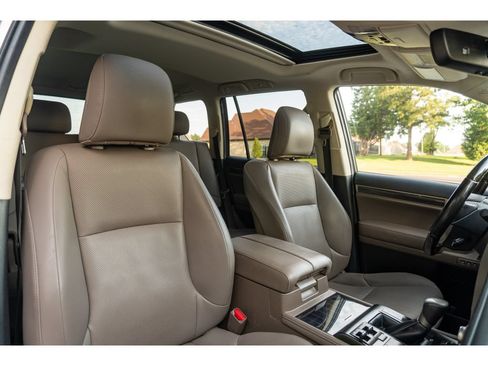 Used 2021 Lexus GX 460 Premium AWD/4WD image 20