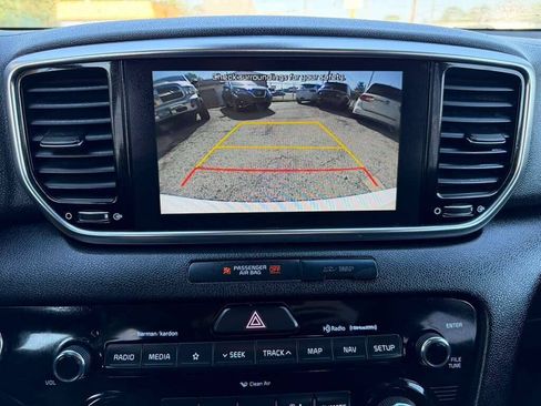 Used 2020 Kia Sportage EX w/ Option Group 15 AWD/4WD image 12