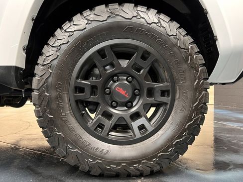 Used 2019 Toyota 4Runner TRD Pro image 18