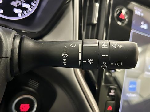 Used 2024 Subaru Outback Premium image 13