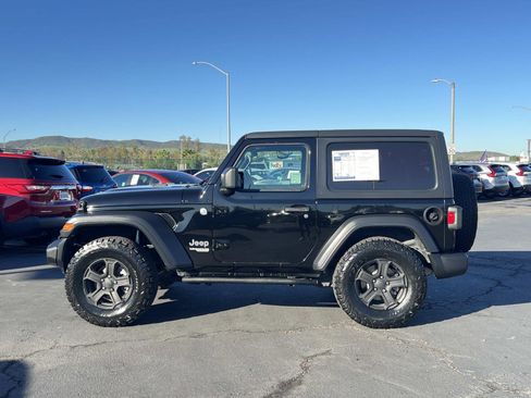 Used 2020 Jeep Wrangler Sport image 2