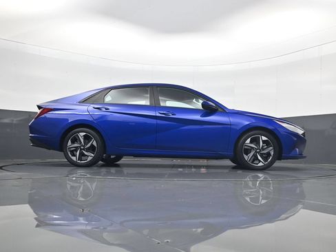 Certified 2023 Hyundai Elantra SEL w/ Convenience Package FWD image 25