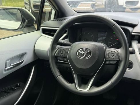 Used 2024 Toyota Corolla SE FWD image 32