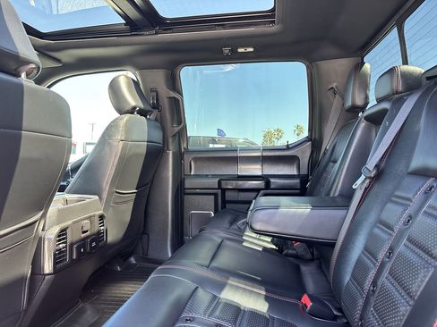 Used 2019 Ford F150 Lariat w/ Equipment Group 502A Luxury AWD/4WD image 15