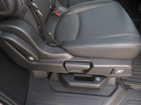 Used 2024 Honda Odyssey EX-L image 21