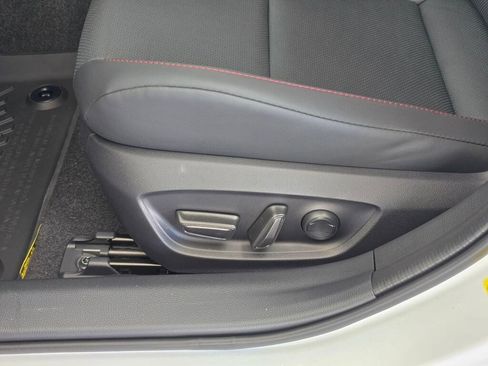 Used 2026 Toyota Prius XSE image 22