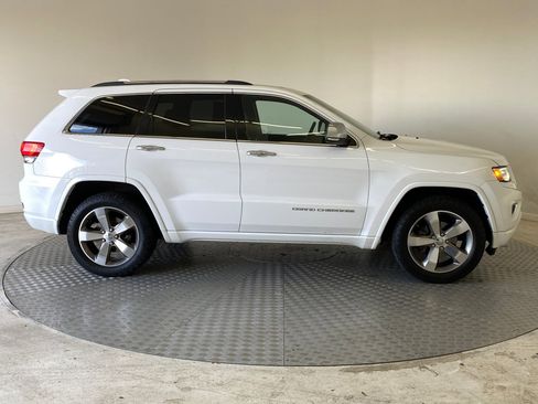 Used 2015 Jeep Grand Cherokee Overland w/ Advanced Technology Group image 8