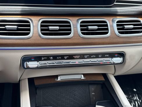 Certified 2024 Mercedes-Benz GLE 350 4MATIC image 22