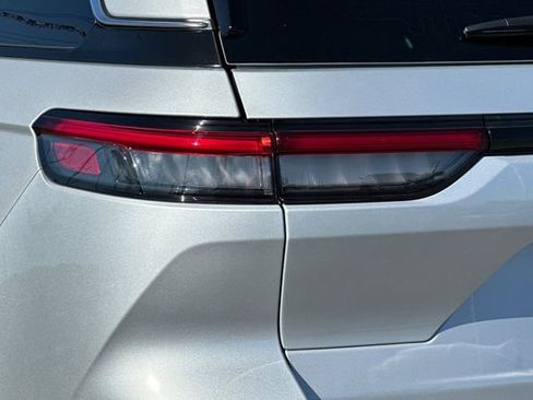 New 2025 Jeep Grand Cherokee Laredo w/ MOPAR Finishing Package image 25