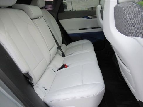 New 2026 Cadillac Optiq Luxury 1 RWD image 29