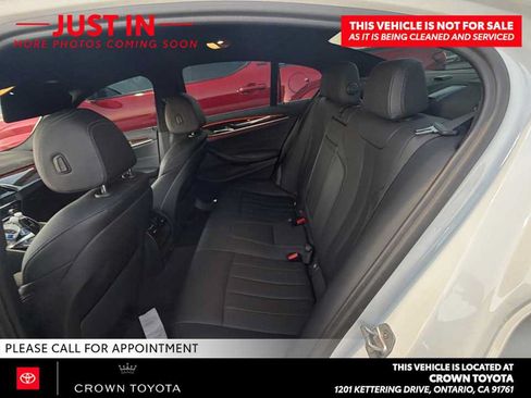 Used 2021 BMW 530e w/ Parking Assistance Package RWD image 7
