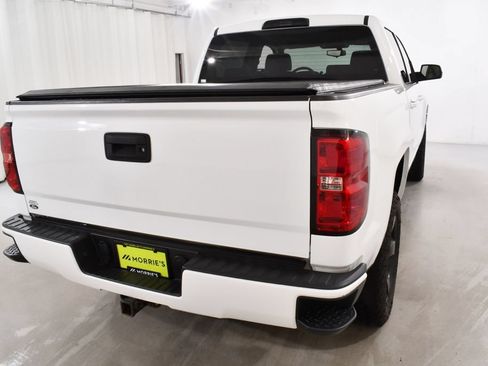 Used 2018 Chevrolet Silverado 1500 LT w/ All Star Edition AWD/4WD image 12